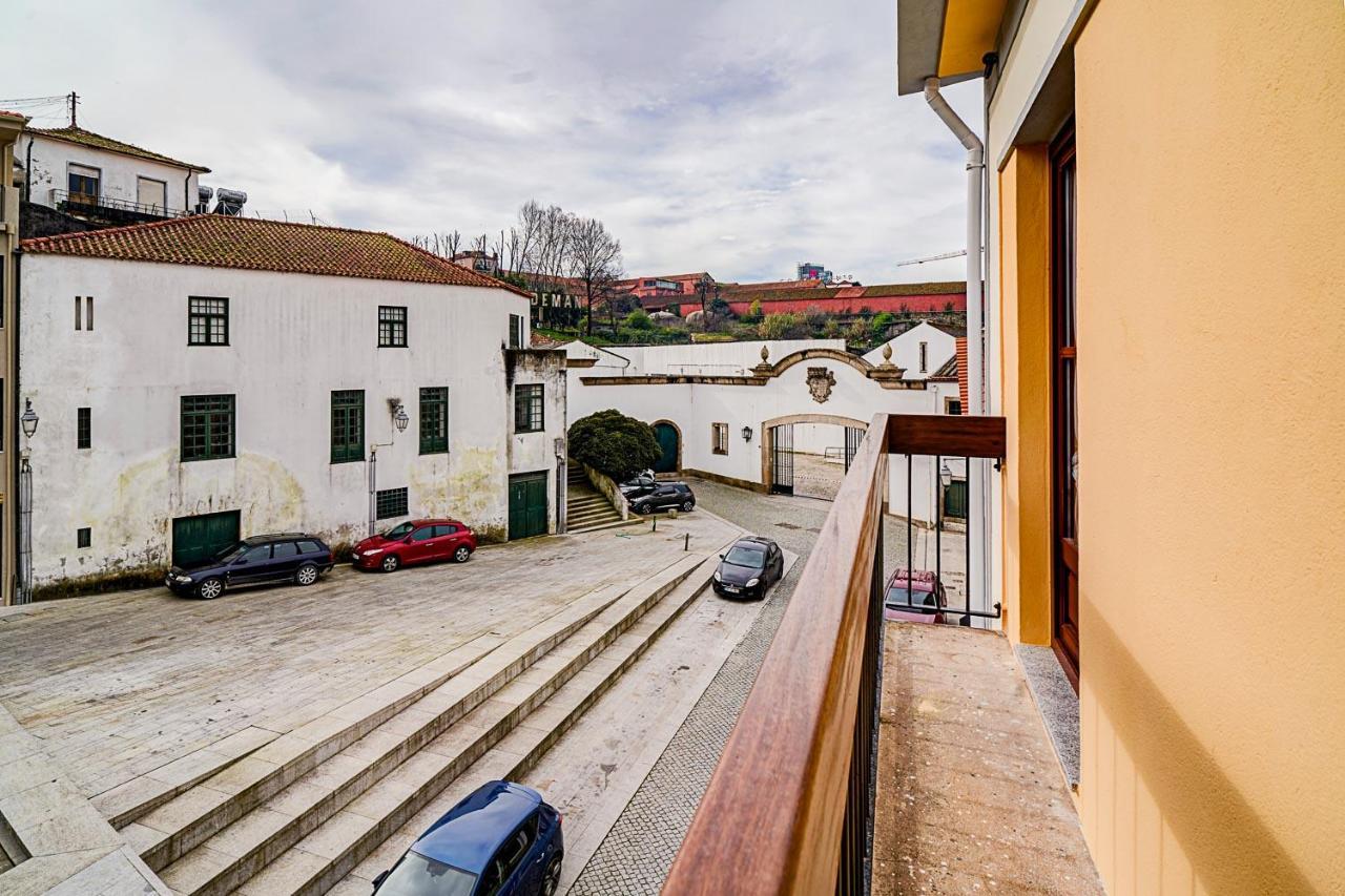 Апартаменты Port Wine Flats Вила-Нова-ди-Гая Экстерьер фото